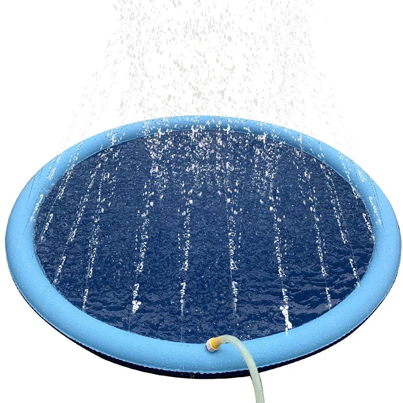 Alfombra de agua para perros con chorro refrescante, ideal para juegos al aire libre en verano