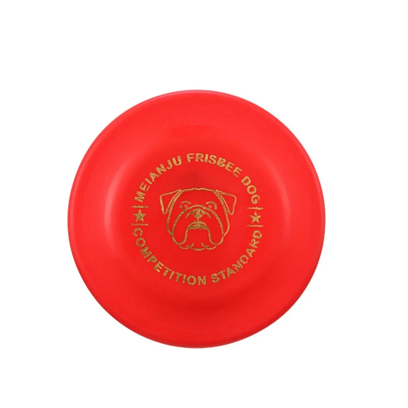 Disco volador rojo para perros con diseño de bulldog y texto dorado, ideal para juegos al aire libre.