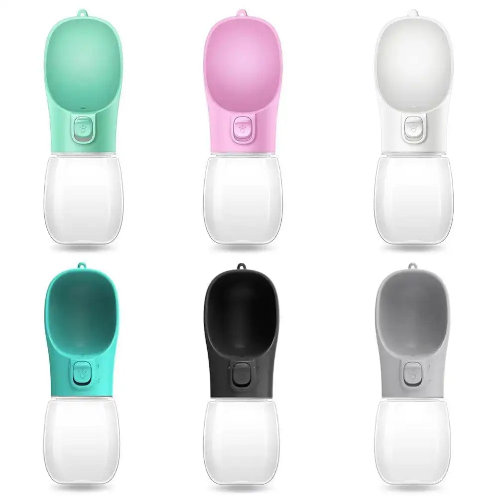 Dispensadores portátiles para perros en varios colores, accesorios prácticos para paseos y viajes.
